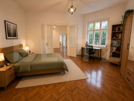 Apartament nemobilat 75 mp | Ultracentral | Renovat Integral - Photo 2