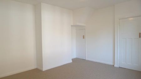 2 bedroom semi-detached house to rent - Photo 3