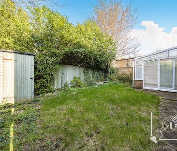 2 bedroom detached bungalow to rent - Photo 6