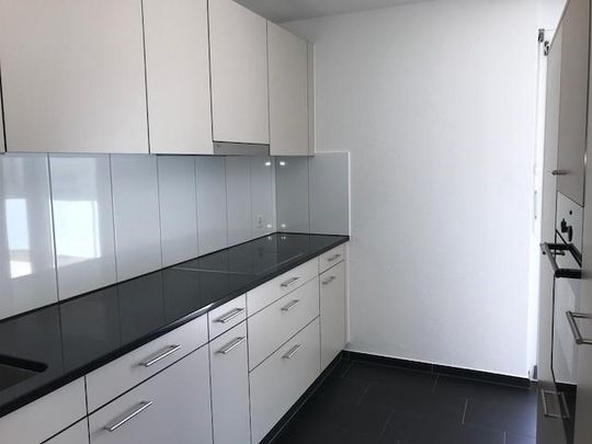 5.5-Zimmer-Familienwohnung mit moderner Ausstattung - Photo 1