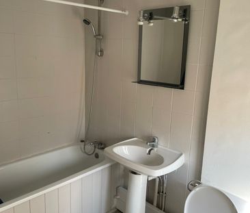 Location Appartement 1 pièce 25m² TROYES 10000 - Photo 5