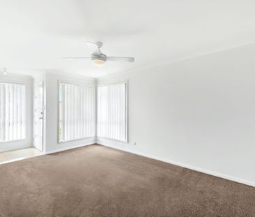 Low maintenance family home - Photo 2