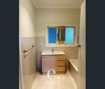 Coastal Living in Beautifully Updated Cottage - Photo 3