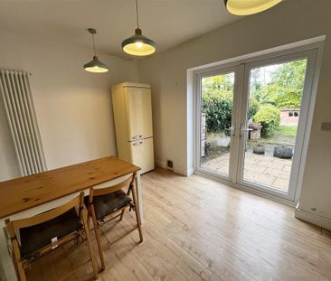 2 bedroom terraced house to rent - Photo 3