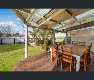 1/17 Alfred Street, Seymour, Vic 3660 - Photo 5