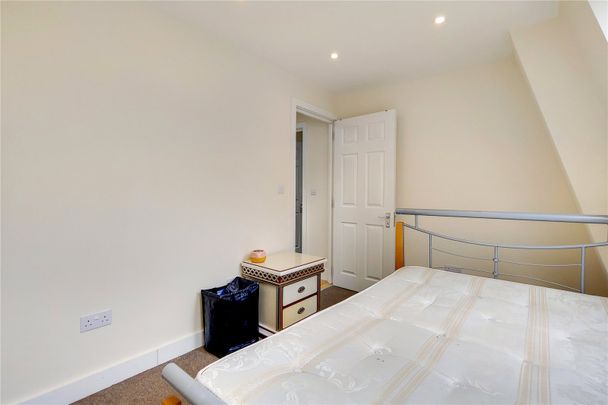 387 Camden Road, Holloway - Photo 1