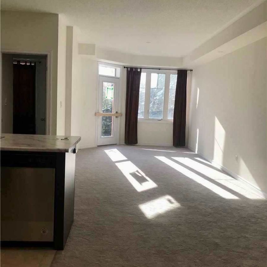 For Lease - 1 Eaton Park Lane Unit# 14, Toronto, Ontario - Photo 1