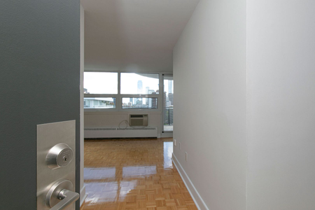 For Lease - 485 Huron Street Unit# 306, Toronto, Ontario - Photo 4