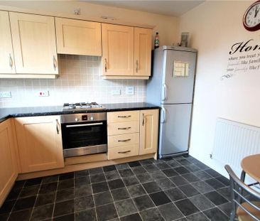 3 bedroom mews to rent - Photo 5