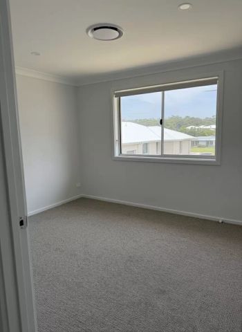 Brand New Family Home - Photo 3