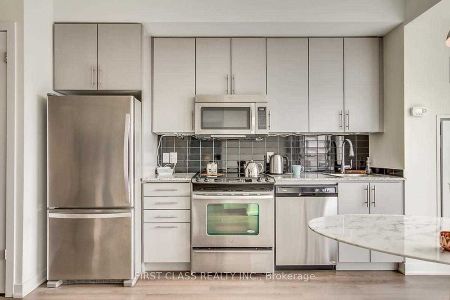 For Lease - 60 Berwick Avenue Unit# 606, Toronto, Ontario - Photo 5