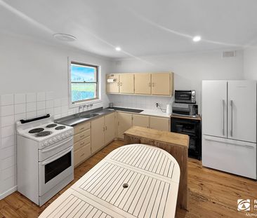 Comfort, Convenience, Charm! - Photo 4