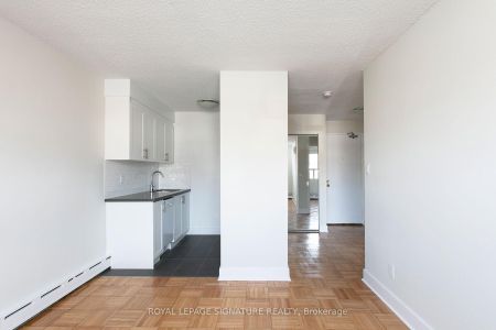 For Lease - 990 Avenue Road Unit# 206, Toronto, Ontario - Photo 2