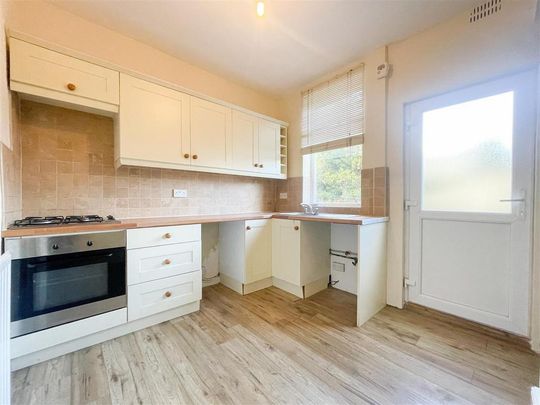 2 bedroom terraced house to rent - Photo 1
