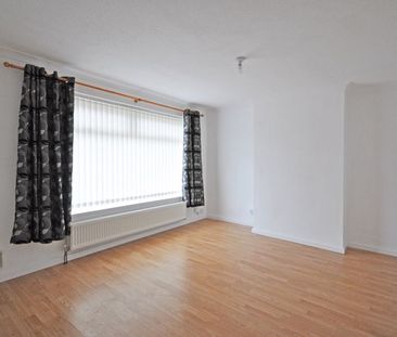 Mulcaster Avenue, Newport - Photo 4