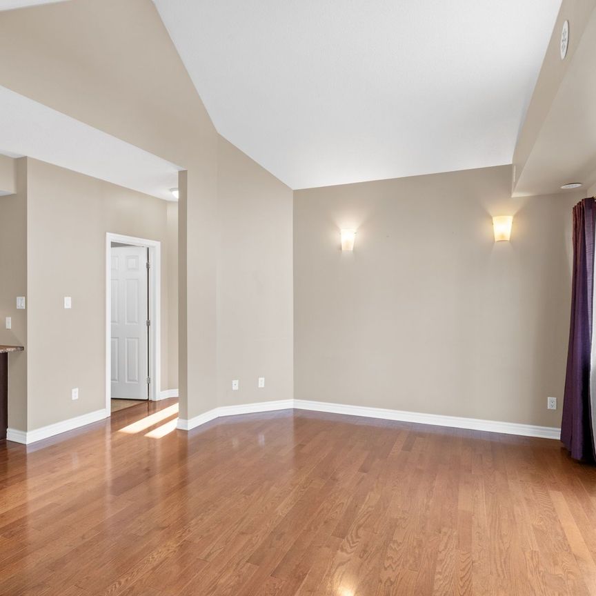 For Lease - 767 Cedar Creek Drive Unit# L, Blossom Park - Airport and Area, Ontario - Photo 1