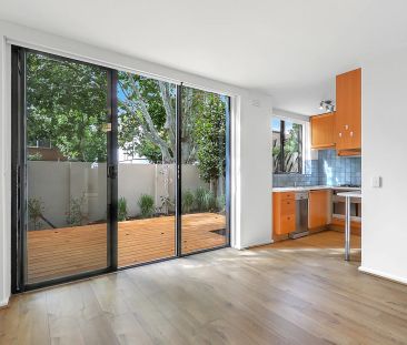 BEACHSIDE BEAUTY - SECONDS TO THE BLUE WATERS! - Photo 2