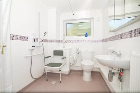 1 bedroom flat to rent - Photo 5