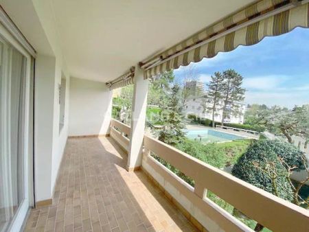 Grand studio avec un balcon de 12m2 - Photo 3