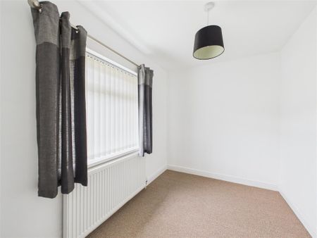 3 bedroom House to rent - Photo 4