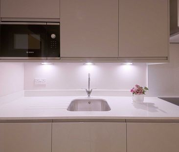 Petersfield Avenue, Slough, Berkshire,SL2 - Photo 4