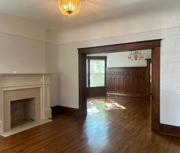 For Lease - 662 Broadview Avenue Unit# Main, Toronto, Ontario - Photo 2