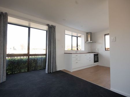 Sunny 3 bedroom townhouse - Photo 4