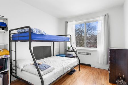 Condo for rent, Mont-Royal - Photo 2
