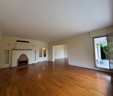 Location Appartement 5 pièces 146m² ENGHIEN LES BAINS 95880 - Photo 2