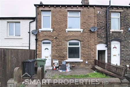 Fartown Green Road, Huddersfield - Photo 3