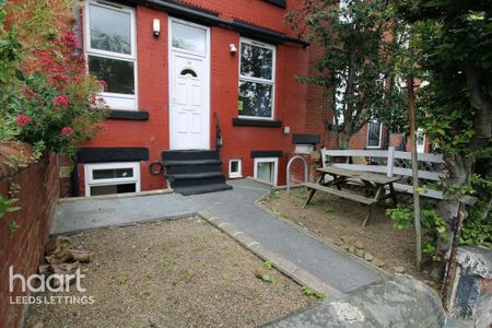 1 bedroom terraced house to rent - Photo 3