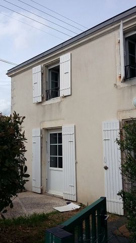 Location Maison 4 pièces 75m² DOMPIERRE SUR MER 17139 - Photo 3