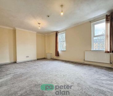 West Luton Place, Cardiff, CF24 - Photo 3