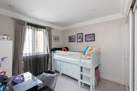 4 bedroom townhouse to rent - Photo 4