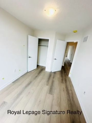 Condo Townhouse For Lease | W9244379 - Photo 3