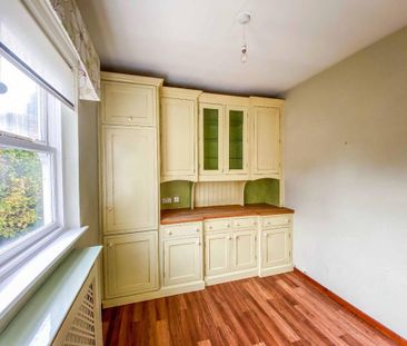 3 bedroom detached house to rent - Photo 2