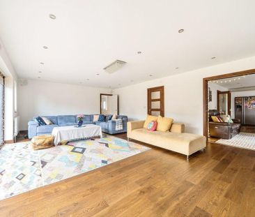 5 bedroom bungalow to rent - Photo 6