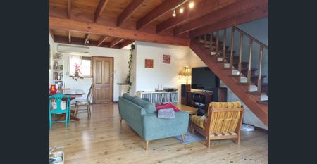 2 BEDROOM UNIT IN PRIME LOCATION - Photo 2