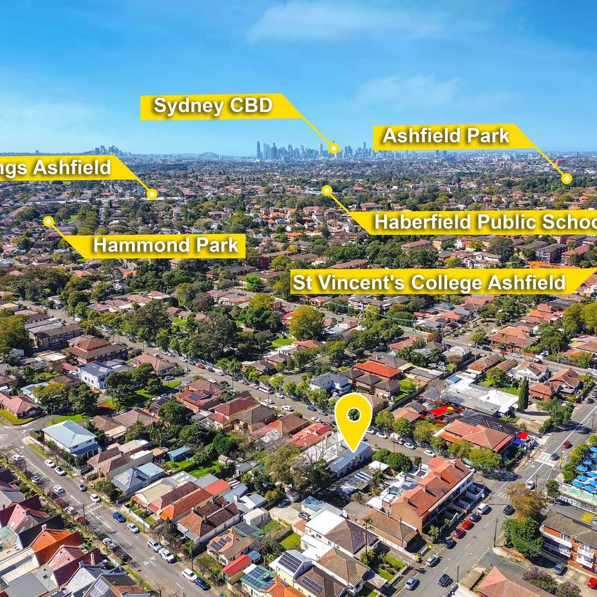 Freestanding Croydon Home with Character, Light & Space - Photo 1