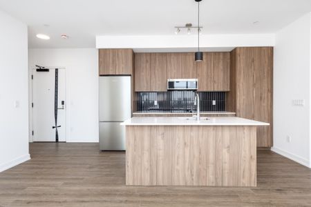 For Lease - 2501 Saw Whet Boulevard Unit# 611, Oakville, Ontario - Photo 4