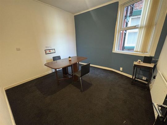 5 bedroom house share to rent - Photo 1