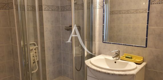 Location Appartement 2 pièces 44m² - Photo 2
