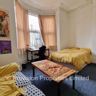 1 Bedroom Flat Leeds Hyde Park - Photo 2