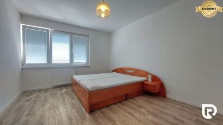 RADO | Prenájom 2-izb. bytu 55 m2 + parking, Trenčín - Halalovka - Photo 2
