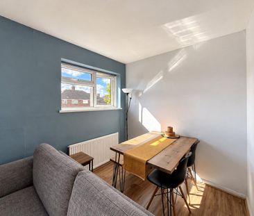 2 bedroom maisonette to rent - Photo 3