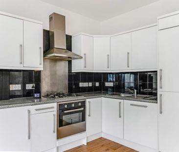 1 Bedroom Flat To Let - Photo 4