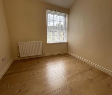 56 High Street, Gilford, Craigavon, BT63 6HY - Photo 3