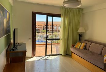 Apartamento · Alquiler a largo plazo ·