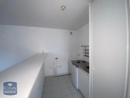 Appartement à louer 2 pièces 44m² - Photo 2