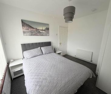 386 Castlereagh Road, Belfast, BT5 6AE - Photo 4